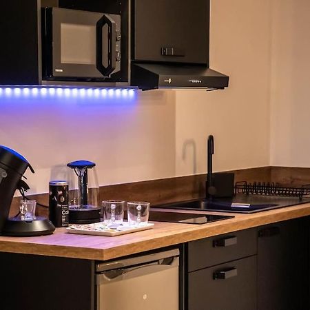 Апартаменты Blue Night - Jacuzzi - Bord De Seine Корбей-Эссон Экстерьер фото
