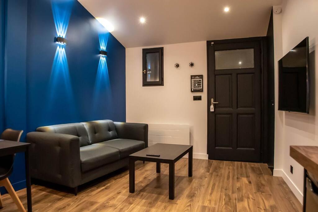 Апартаменты Blue Night - Jacuzzi - Bord De Seine Корбей-Эссон Экстерьер фото