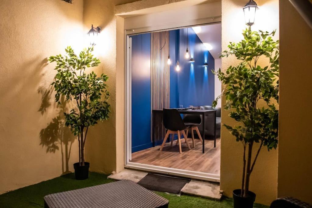 Апартаменты Blue Night - Jacuzzi - Bord De Seine Корбей-Эссон Экстерьер фото